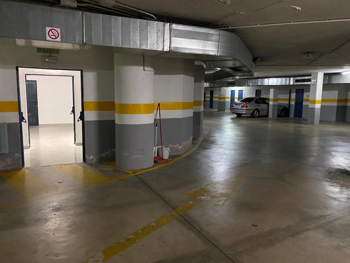 Acogedor Piso Con Parking Santa Justa Apartment เซบีญา ภายนอก รูปภาพ