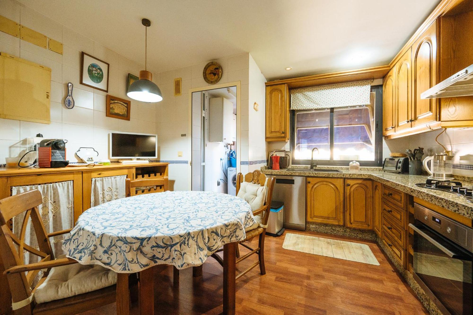 Acogedor Piso Con Parking Santa Justa Apartment เซบีญา ภายนอก รูปภาพ