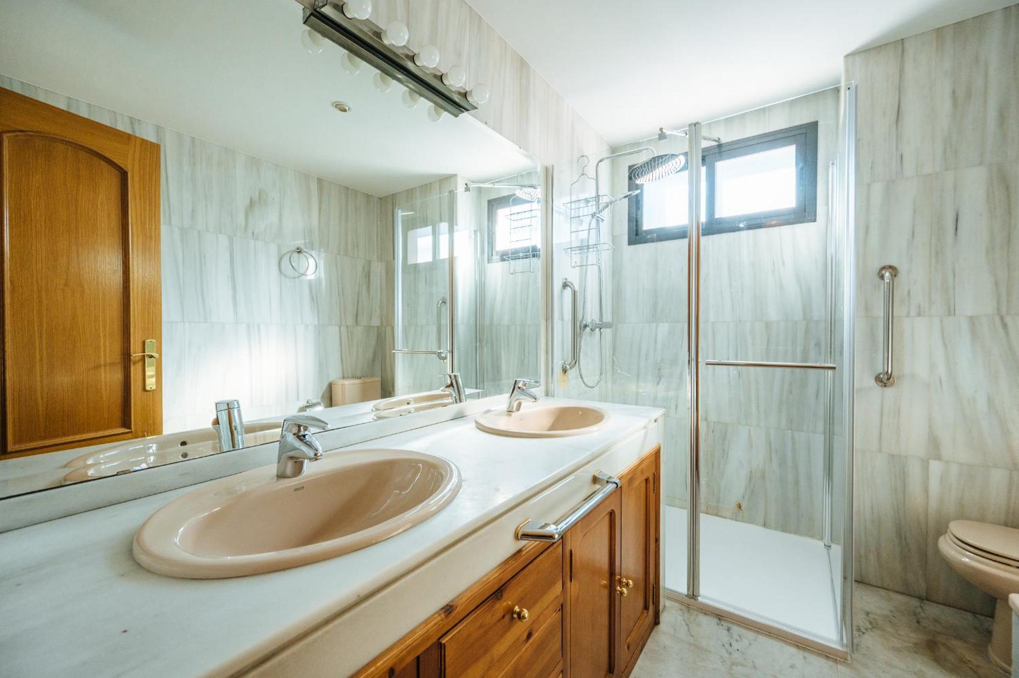 Acogedor Piso Con Parking Santa Justa Apartment เซบีญา ภายนอก รูปภาพ